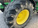 John Deere 6230 Premium tractor with front loader