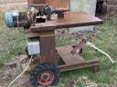 Three-phase rotating axe
