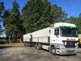 Mercedes Actros 2544L gabonás billencs szerelvény