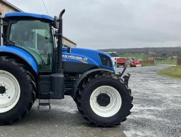 2015 New Holland T7.210 4WD Tractor