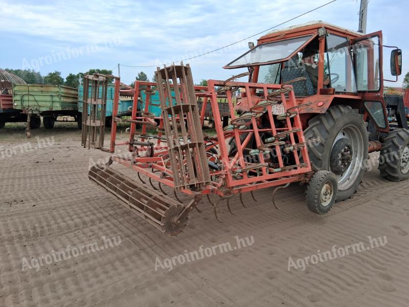 Combine 440 cm wide, large spring loaded, hydraulic folding