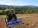 Japonský traktor Mitsubishi MT33