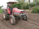 Japonský traktor Mitsubishi MT33