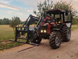 Eladó MTZ 892.2 homlokrakodóval