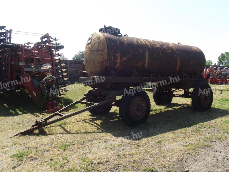 Detk 5 m³ wet barn for sale