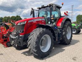 Massey Ferguson 8727S Dyna VT traktor