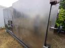 Lyophilizing freeze dryer