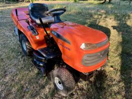 Husqvarna fűnyíró traktor, fűnyírótraktor