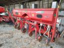 Agrion 6 row seed drill per seed