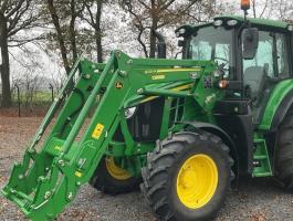 John Deere 6120M