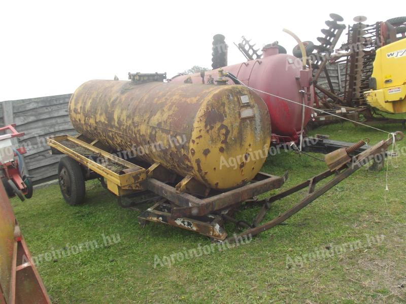 Detk 5 m³ siphon with vacuum pump, without 1 shaft for sale