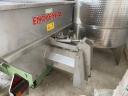 Coiled grape trailer