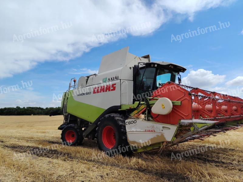 Claas Lexion 560