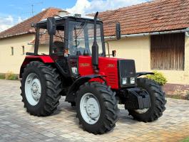 Belarus MTZ 820.4 traktor klímával