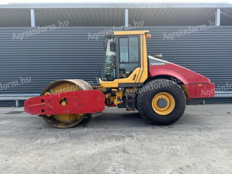 VOLVO SD135B / 2016 / 2455 üzemóra / Lízing 20%-tól