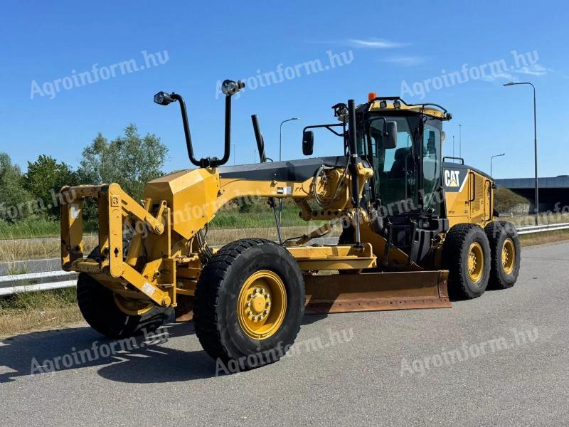 Caterpillar 140M / 2009 / Lízing 20%-tól