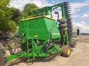 John Deere 740A