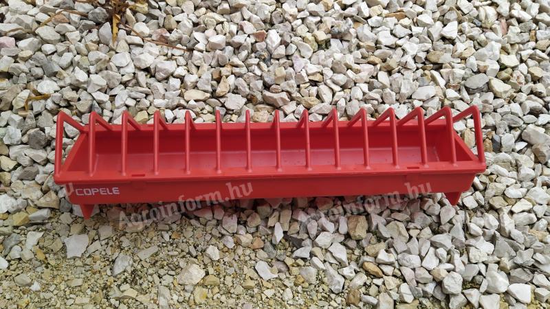 Baromfi (csirke) etetővályú, műanyag, 50 cm