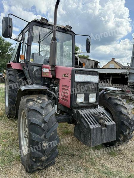Eladó Belarus MTZ 892.2 traktor – Megbízható munkagép,  jó állapotban