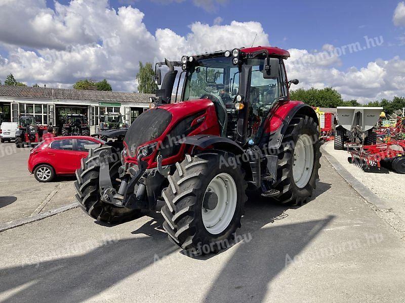 Valtra N154E ACTIVE traktor