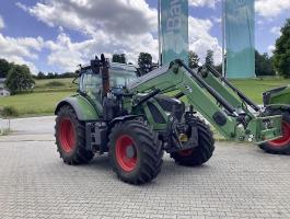 Fendt 716 VARIO SCR PROFI traktor