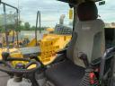 Komatsu PW118MR-11 gumikerekes kotró