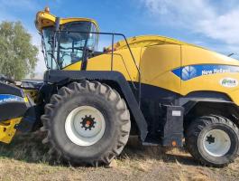 NEW HOLLAND FR9050