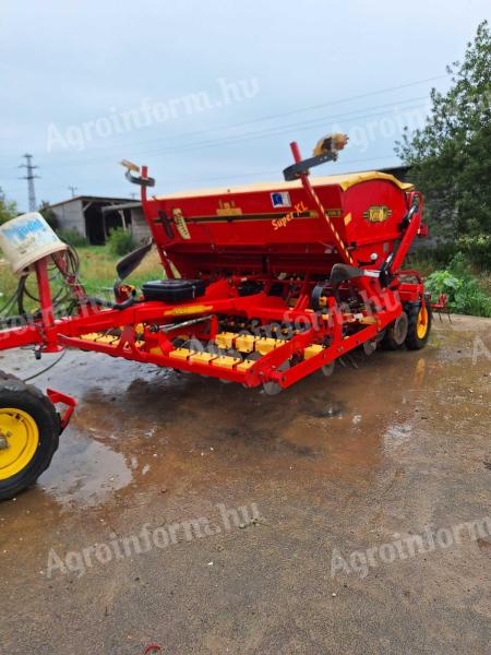 Väderstad Rapid 300S + BioDrill (dávkovač granulí)