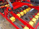 Väderstad Rapid 300S + BioDrill (dávkovač granulí)