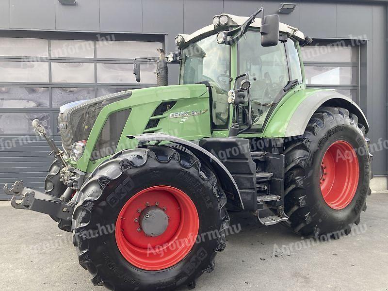 Fendt 824 VARIO SCR PROFI PLUS