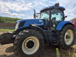 Eladó New Holland T7060