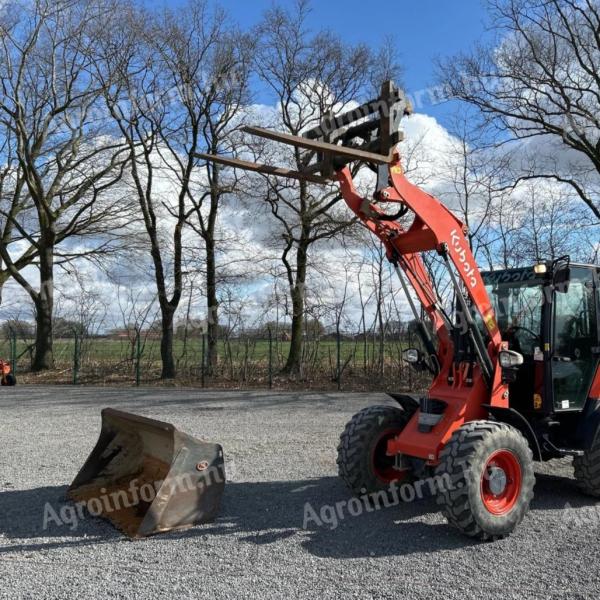 Kubota R065
