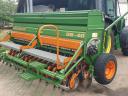 Amazone D9-40 grain drill for sale