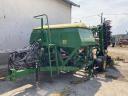 Secí stroj John Deere