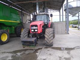 Massey Ferguson 8270
