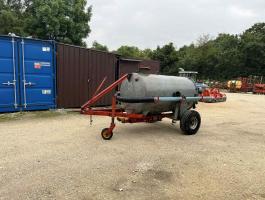 Bauer 2200 l vízszállító