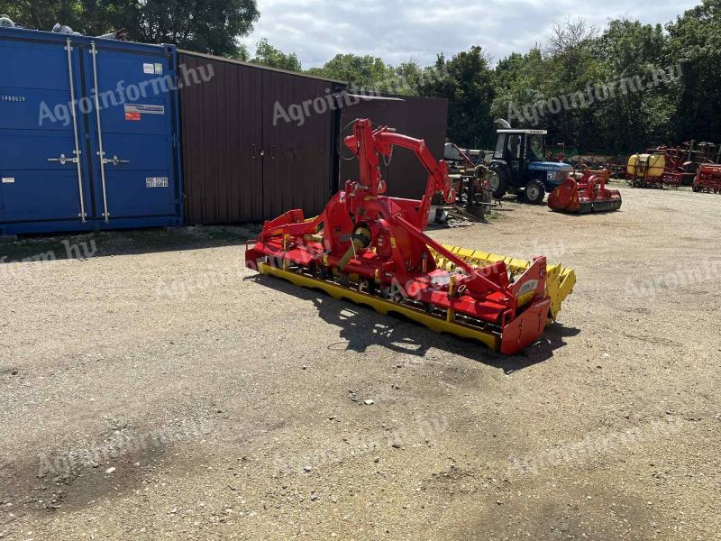 Pöttinger Lion 301 rotary harrow with hydraulic seed drill attachment