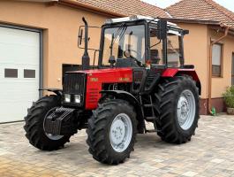 Belarus MTZ 820.4 traktor