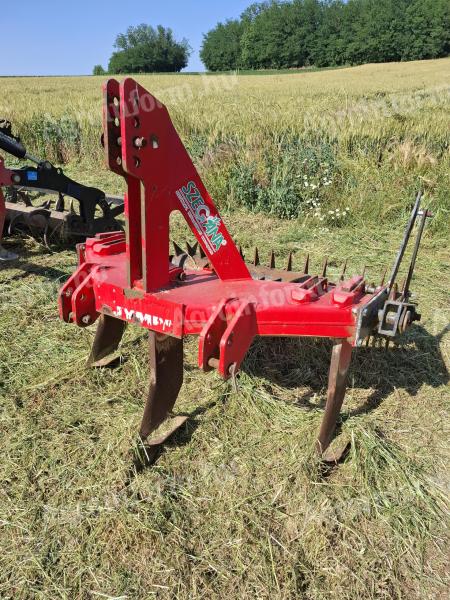 Soil stripper