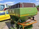 Amazone ZA-MII fertiliser spreader
