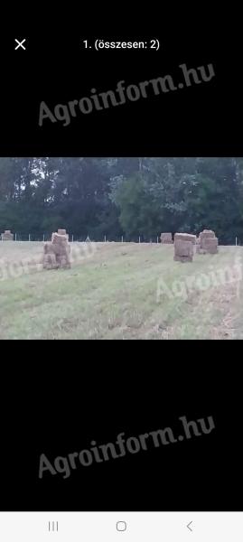 Prodej malých balíků slámy