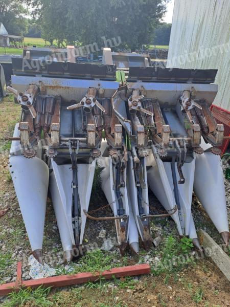 8řadý řezací stůl Claas Conspeed