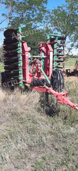 Unia Ares 4.5 m short wheel for sale
