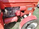Zetor with 4-cylinder trailer