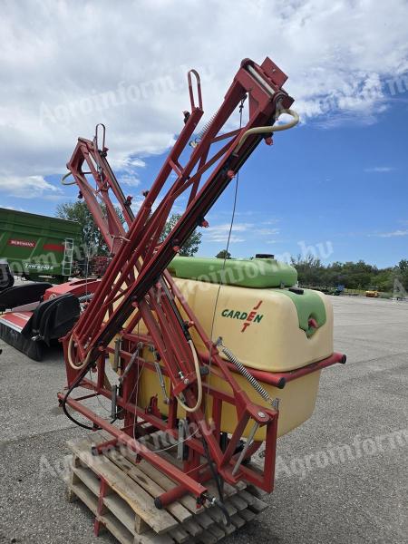 G-Jet hanging field sprayer
