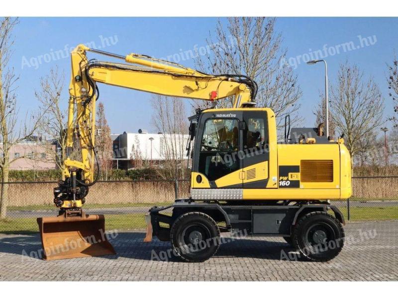 Komatsu PW160-11 / Engcon tiltrotator / 7.304 operating hours / Leasing from 20%