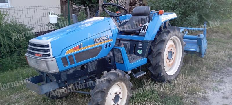 Iseki TU 197 Japonský malotraktor s elektrickým kypřičem 4x4
