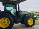 John Deere 8270R