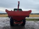 Kuhn M863 fertilizer spreader