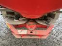 Kuhn M863 fertilizer spreader